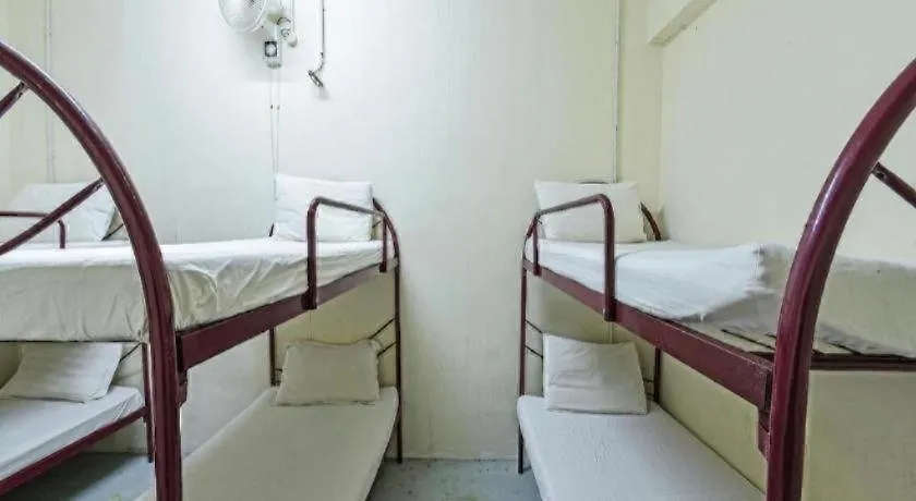 Hotel Spot On 90795 Hungrybedz Youth Hostel Malacca