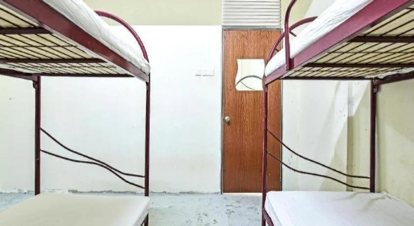 Hotel Spot On 90795 Hungrybedz Youth Hostel Malacca