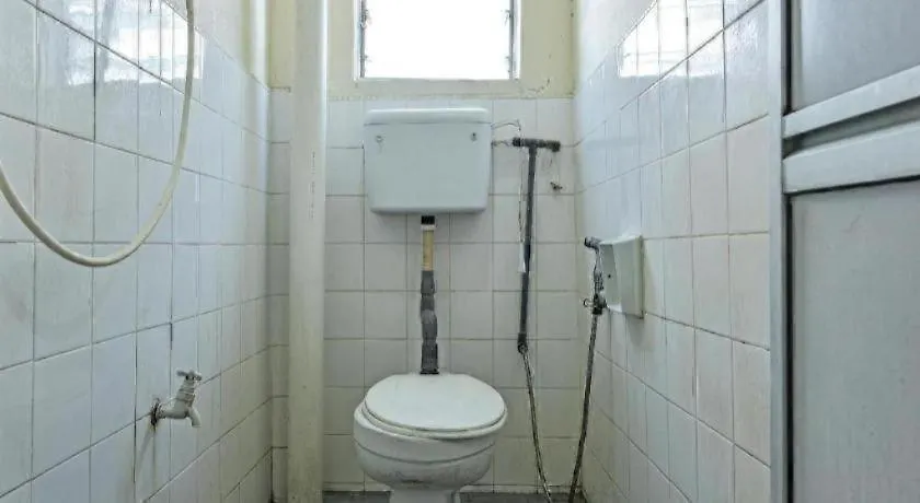 ** Hotel Spot On 90795 Hungrybedz Youth Hostel Malacca Malaysia