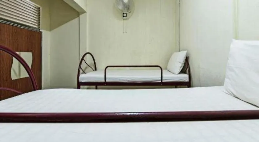 Hotel Spot On 90795 Hungrybedz Youth Hostel Malacca