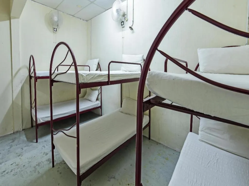 Hotel Spot On 90795 Hungrybedz Youth Hostel Malacca